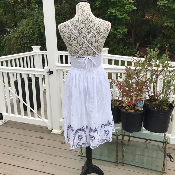 White linen Dress - Picture 5 of 7